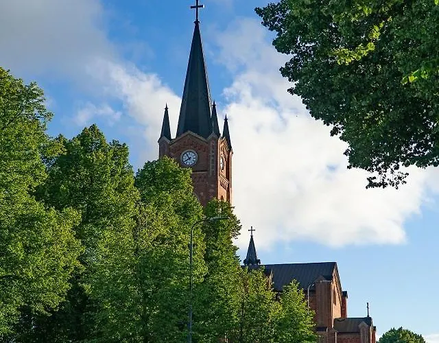 302 شقة لوفيزا